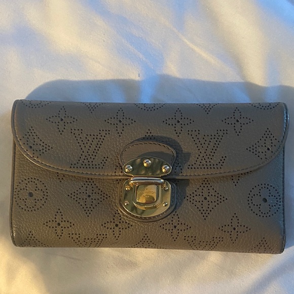 Gray Designer Clutch - Picture 1 of 5